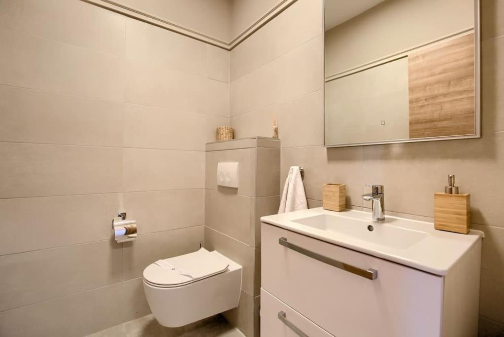 Apartment Sunrise Fuer 6 Personen In Pula-Stinjan エクステリア 写真